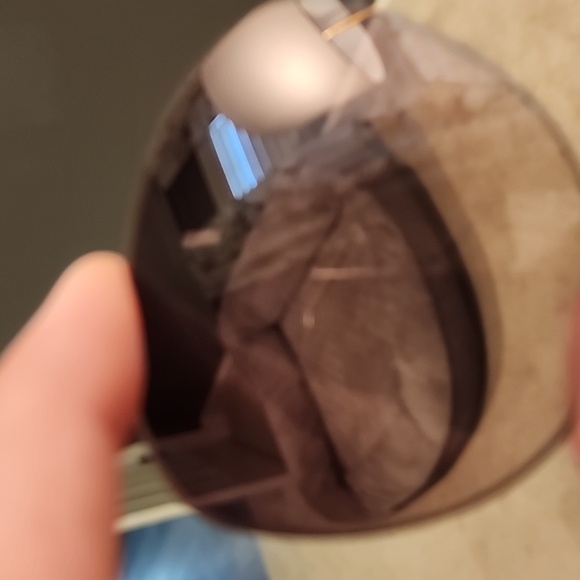 Tom Ford Sunglasses (Women's) Used once - Picture 6 of 7